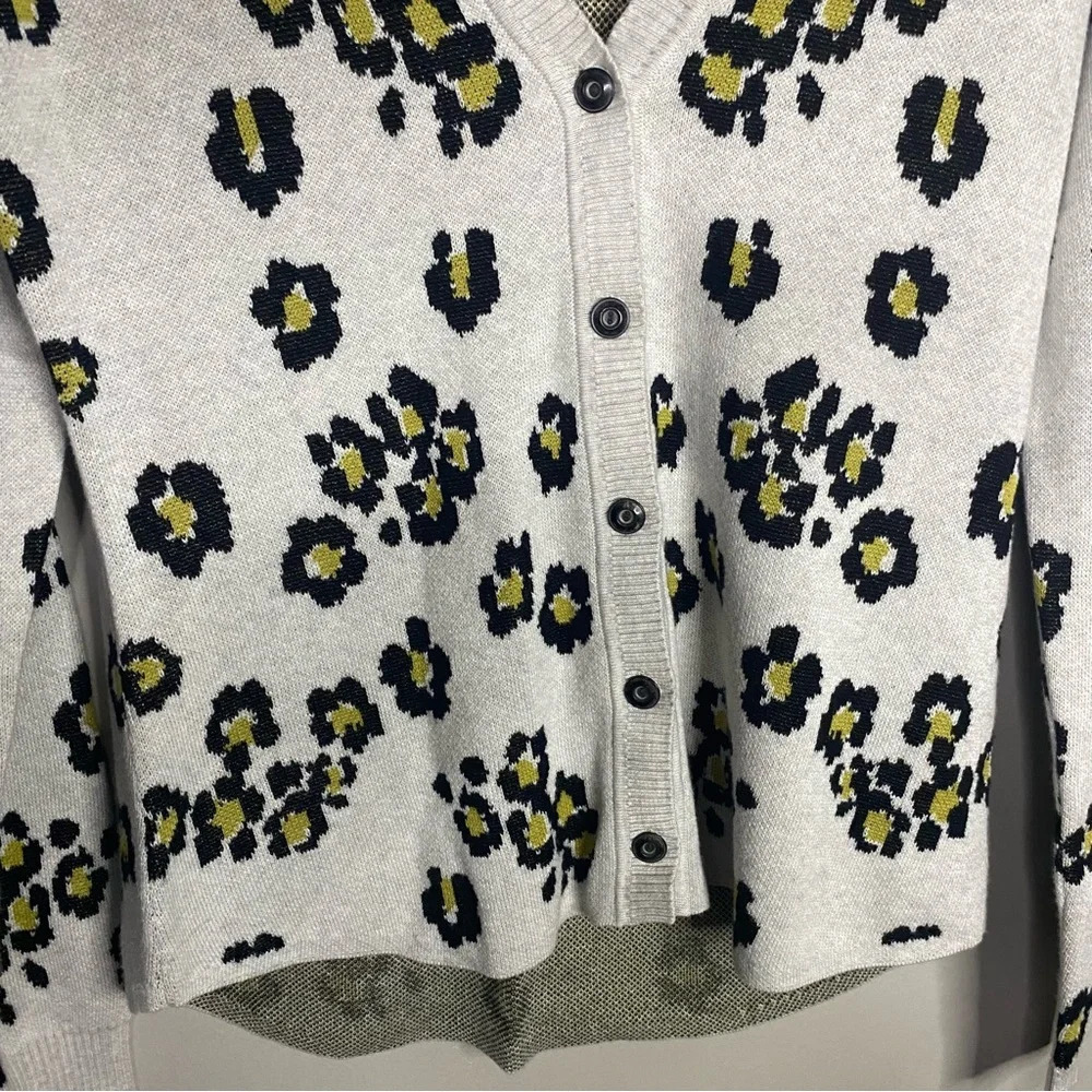CAbi Kiki‎ Cardigan leopard animal print size small neutral - Picture 3 of 10